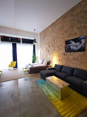 SC 00 LOFT l Rockchair Apartments l Unique & Style Loft 205 sqm 2 Floors Tablefootball Tabletennis 2 Bathrooms Boxspringbeds welcomes you!